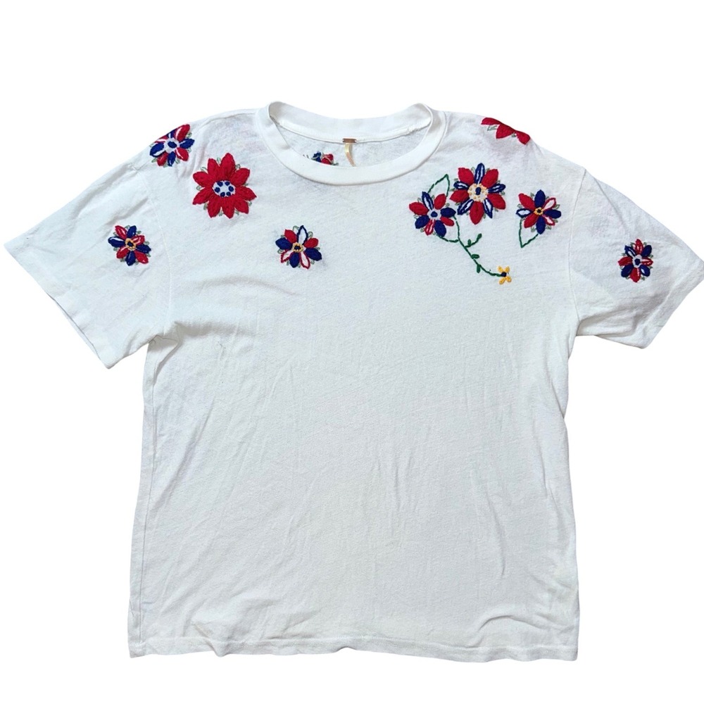 Free People White Floral Embroidered Short Sleeve T-Shirt Boho Relaxed sz L